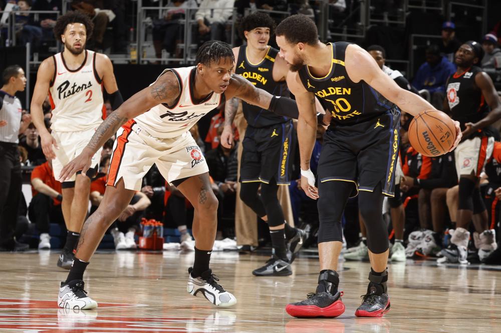 今在引援 今在引援