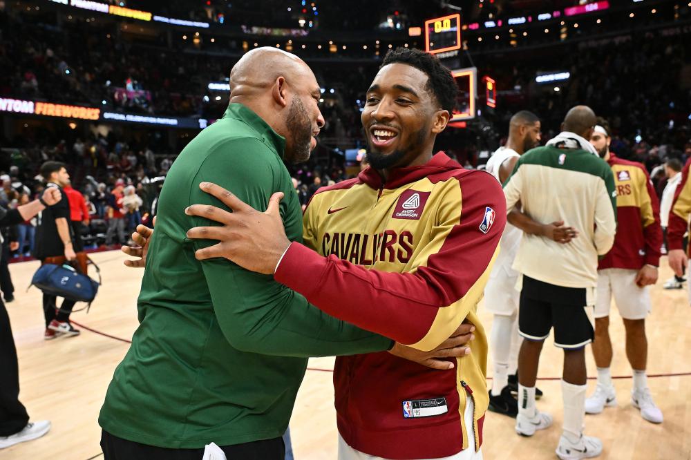 并且在主场 并且在主场